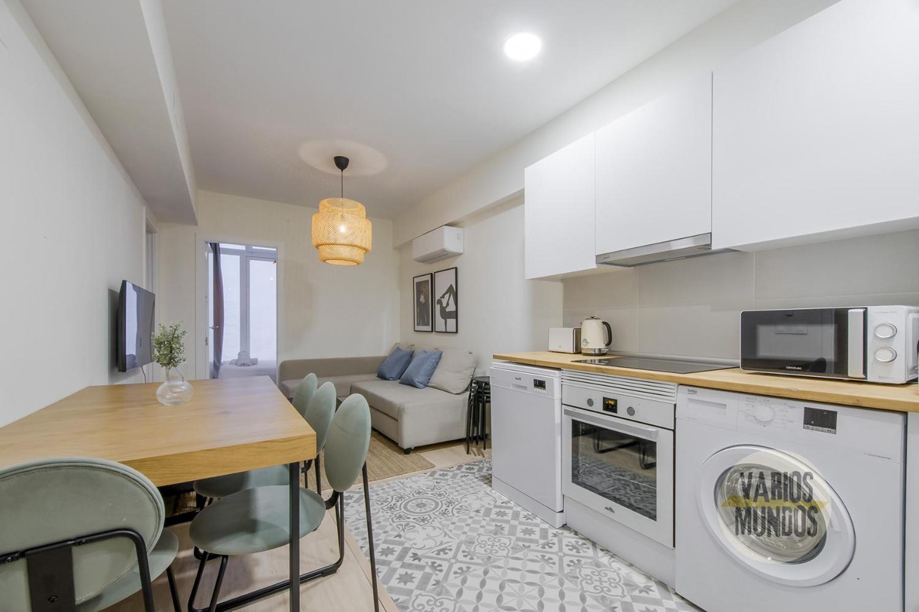 Cool Apt Para 9Pax En Plena Plaza De Chueca 马德里 外观 照片