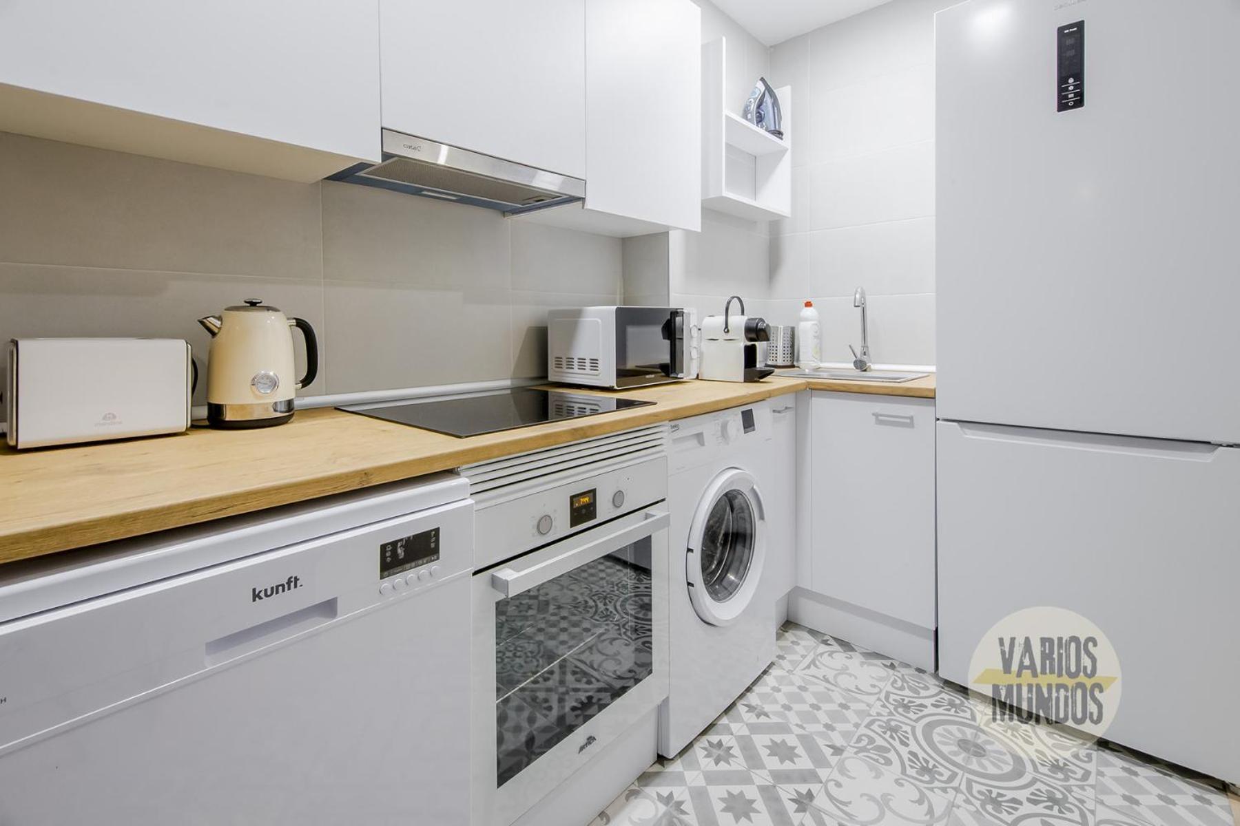 Cool Apt Para 9Pax En Plena Plaza De Chueca 马德里 外观 照片
